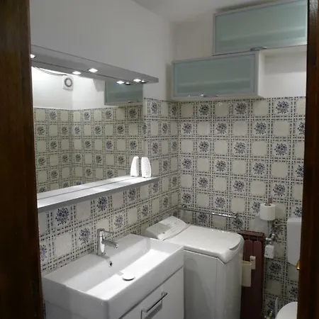 10 Via Baya Condominio Ensolleyade *