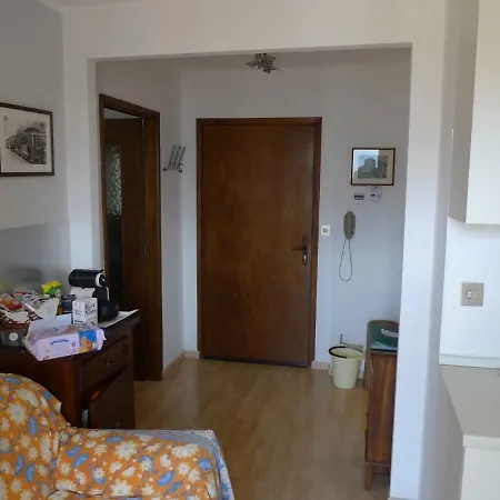 10 Via Baya Condominio Ensolleyade *